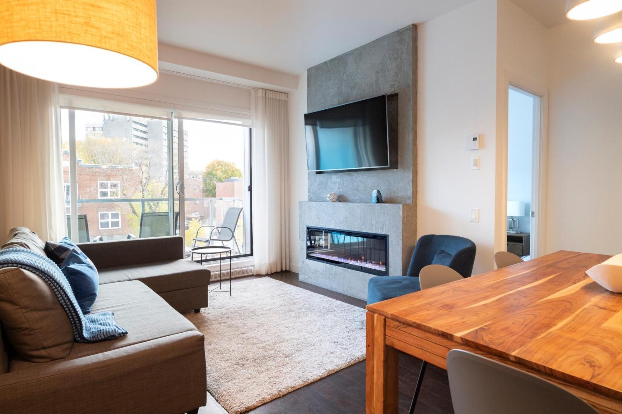Apartment Le Saphir, Chic En Ville, Spacieux 2 Quebec City