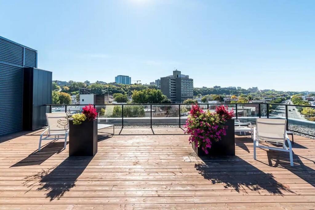 Saphir, Spacious 2-bedroom Apartment, Center, Free Parking